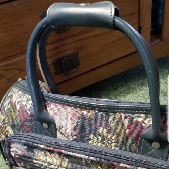 Vintage Atlantic Train Case - Picture 5 of 7